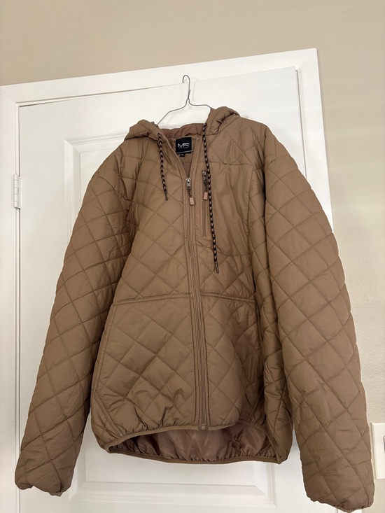 Other - Mack Russo NWOT Quilted Hooded Puffer Jacket - Tan